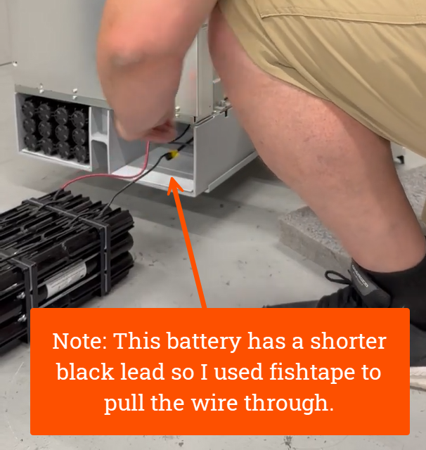 Note this battery has a shorter black lead